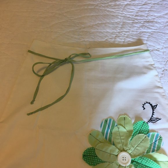 Heart & Soul Cotton White Green Skirt Applique Flowers Leaves Embroidered Size 5 - Picture 3 of 12
